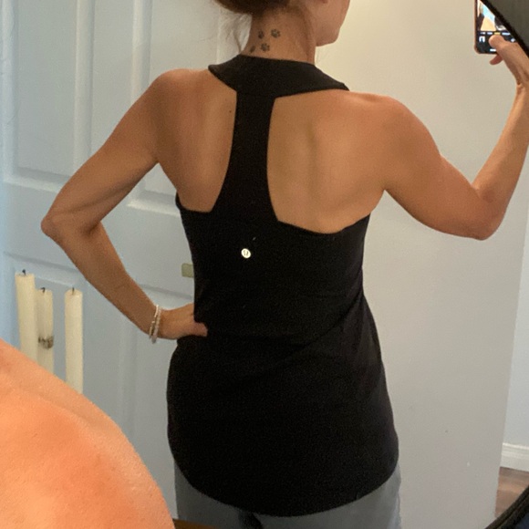 Lululemon sports top racer back size S - Picture 3 of 9